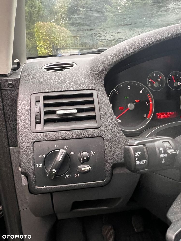 Ford C-MAX 1.8 TDCi Ghia - 22