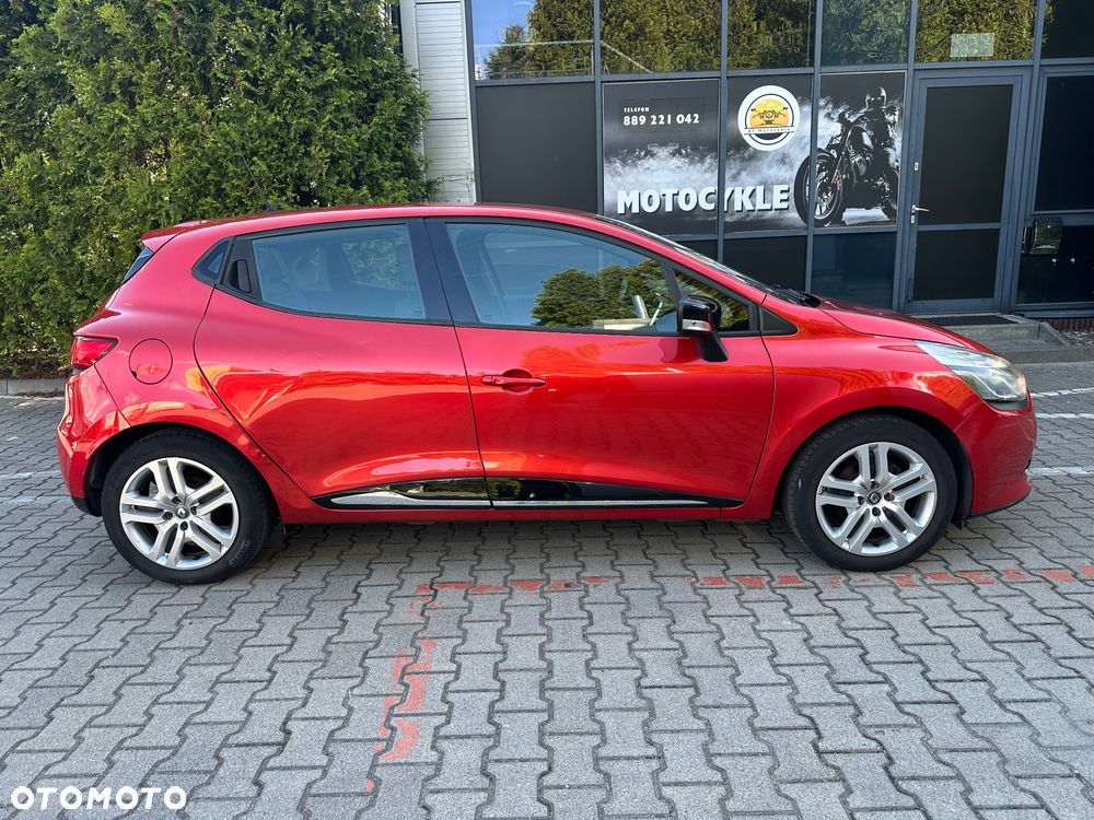 Renault Clio 1.2 16V 75 LIMITED - 7