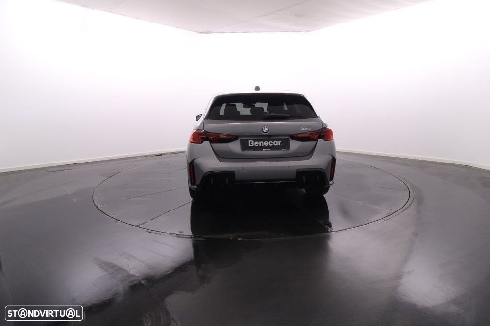 BMW 118 d Pack Desportivo M - 7