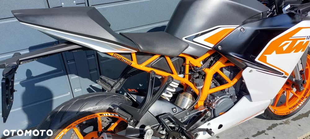KTM RC 125 - 26