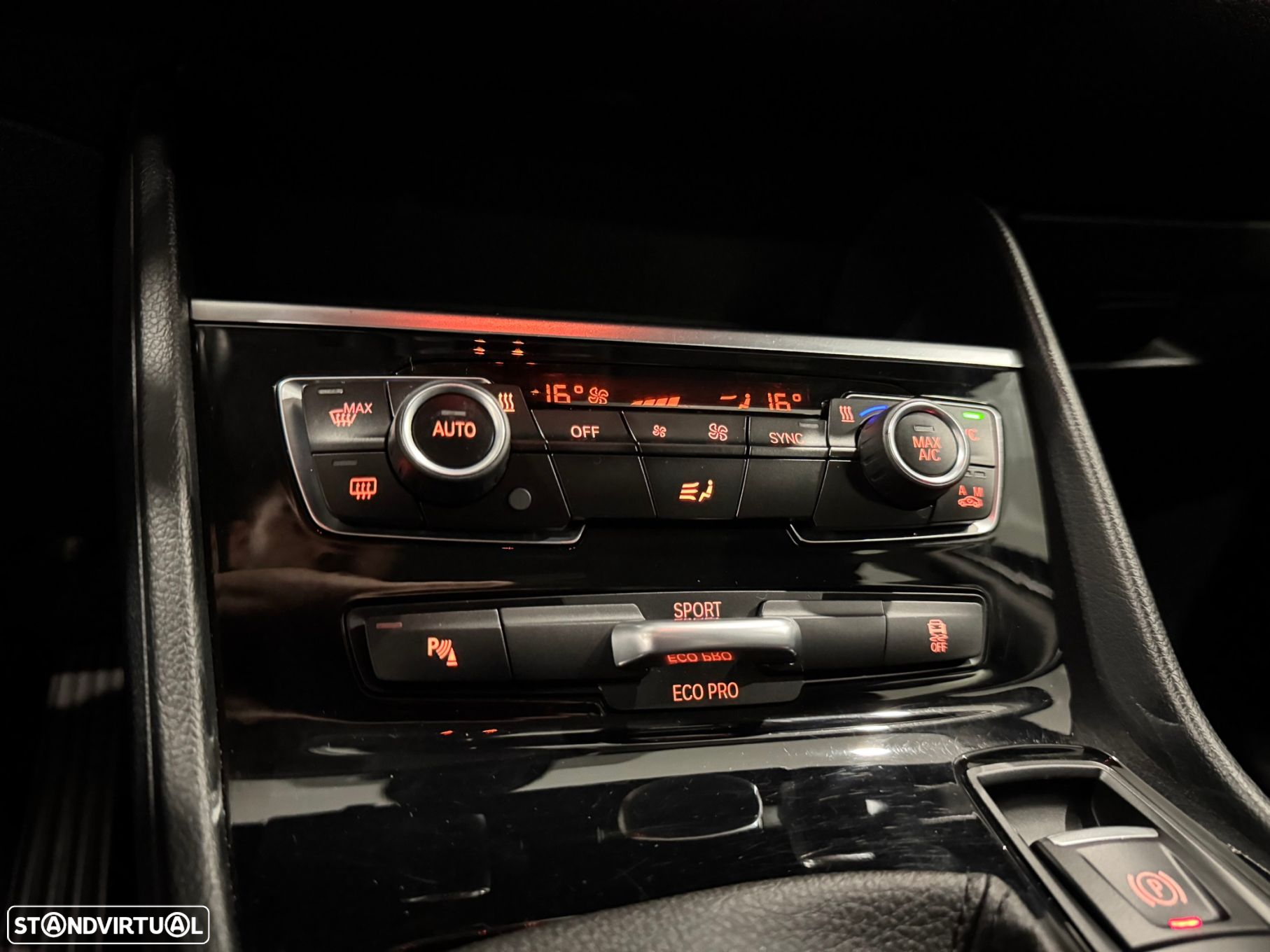BMW 216 Gran Tourer d Advantage - 40