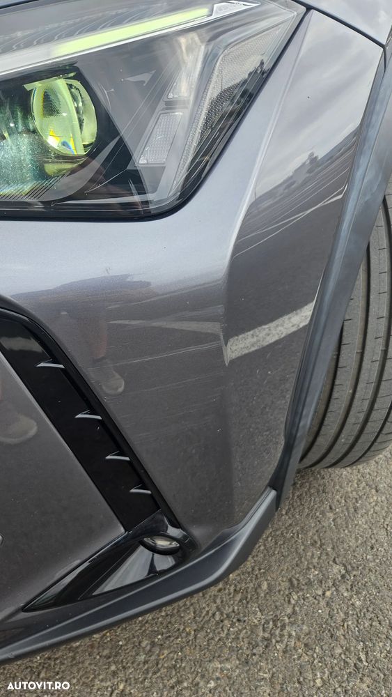 Lexus UX - 16