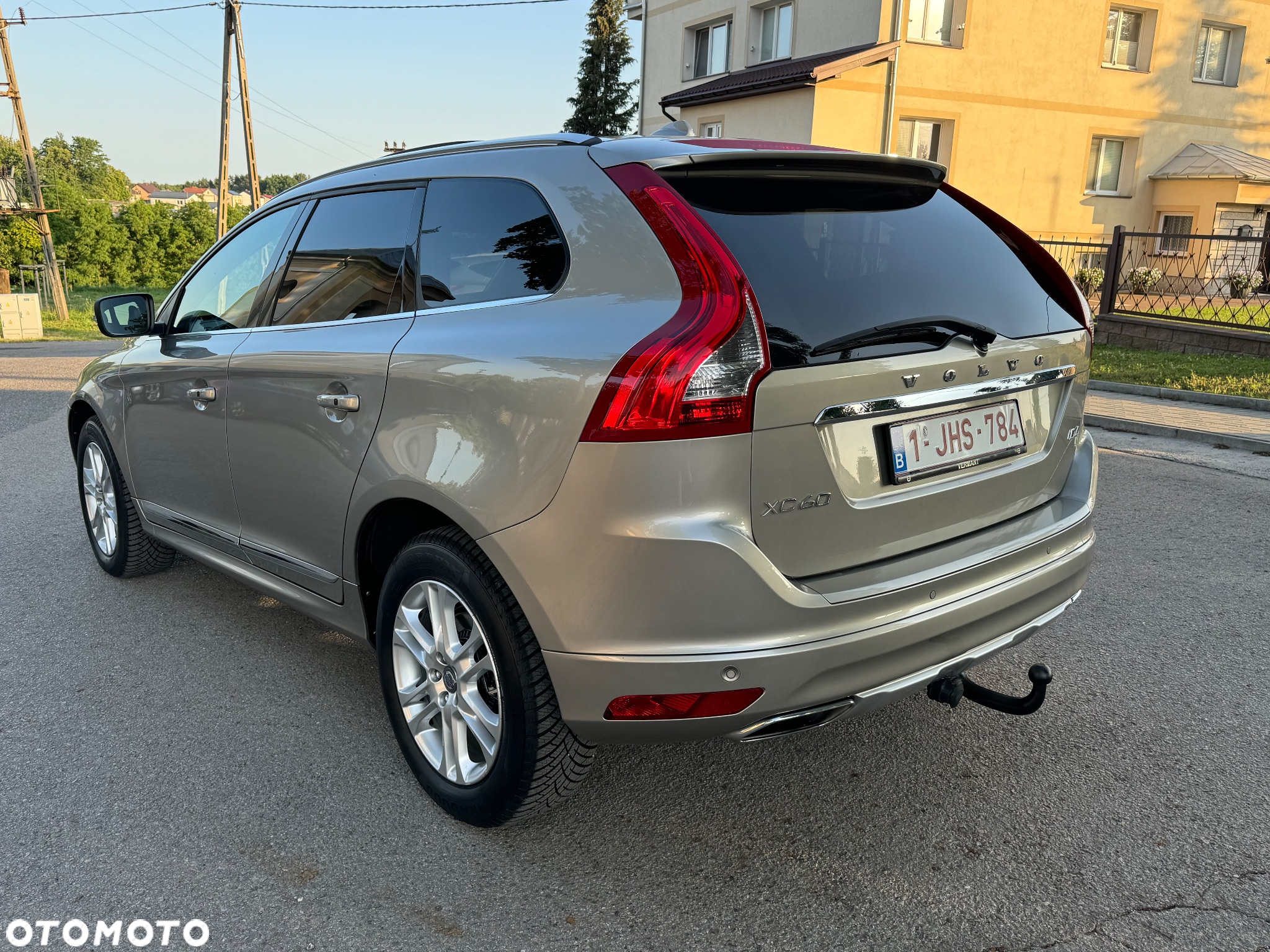 Volvo XC 60 D4 Geartronic Summum - 8