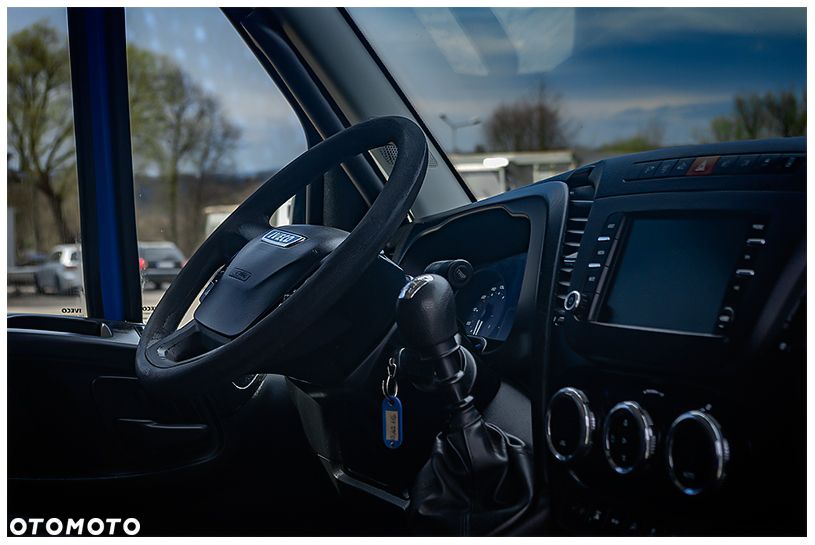Iveco DAILY - 24