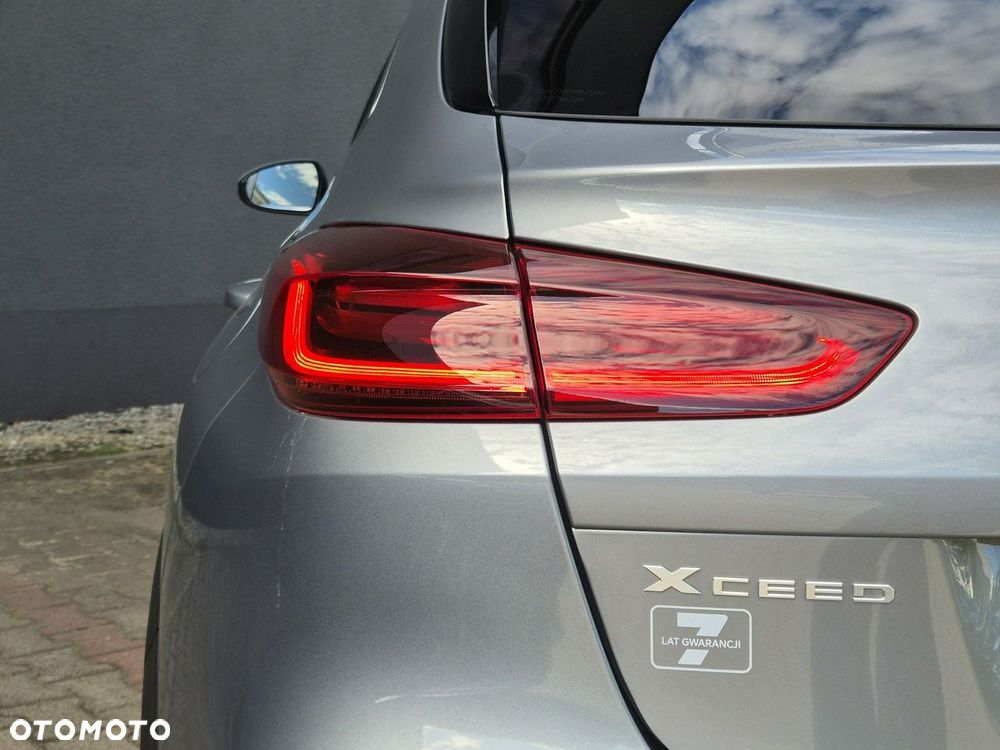 Kia XCeed 1.5 T-GDI M DCT - 24