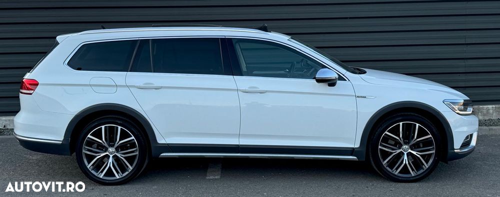 Volkswagen Passat Alltrack 2.0 TDI DSG 4Motion - 34