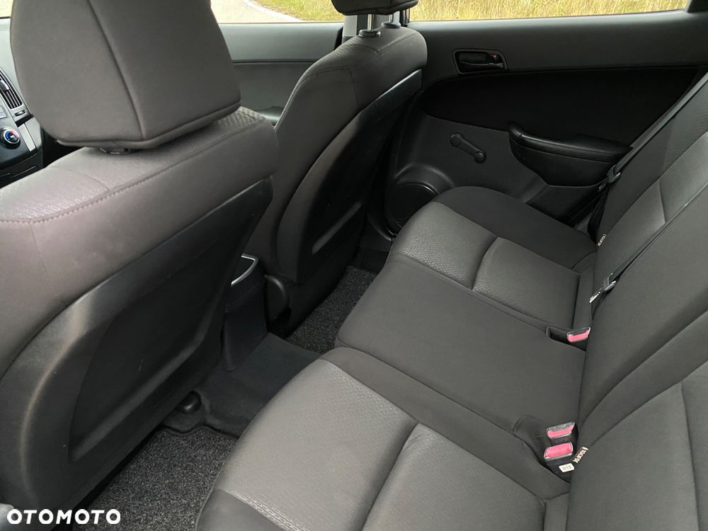 Hyundai i30 1.4 Classic - 21