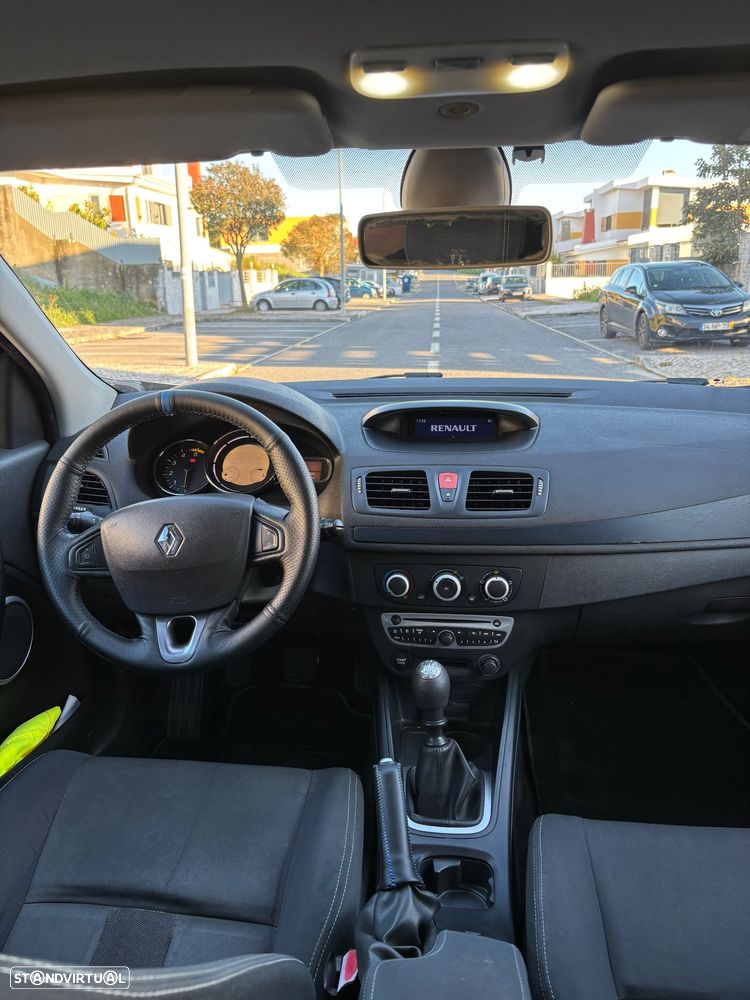 Renault Mégane 1.5 dCi Dynamique CO2 Champion - 12