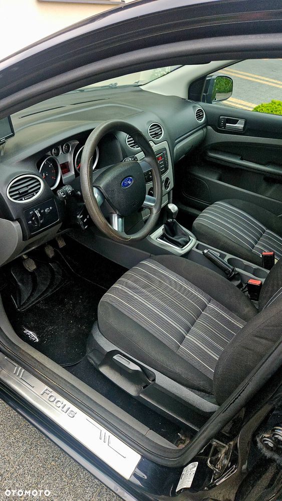 Ford Focus 1.6 Trend - 7