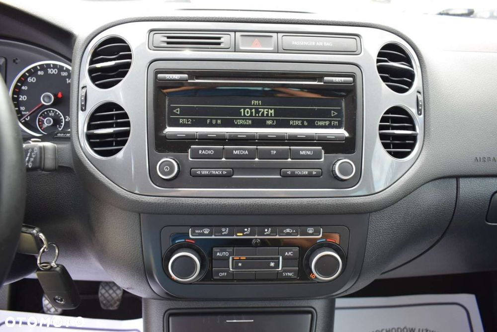 Volkswagen Tiguan - 30