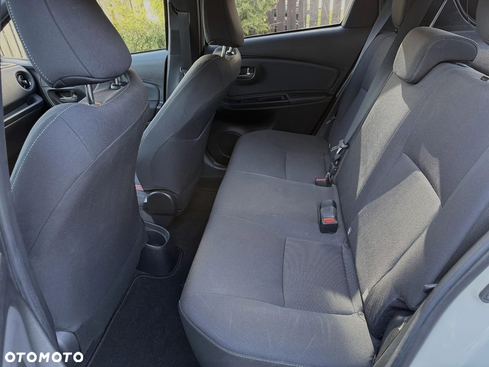 Toyota Yaris 1.5 Selection - 11