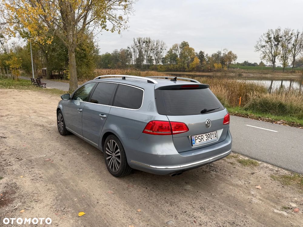Volkswagen Passat 2012 photo 3