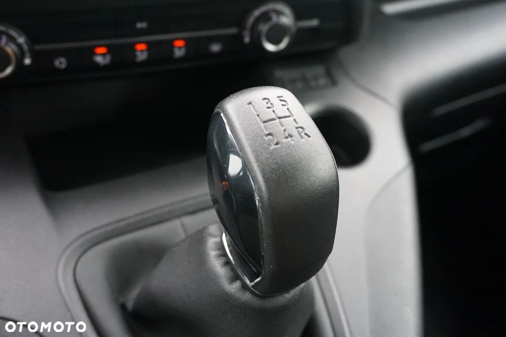 Toyota Proace City Verso 1.5 D-4D Business - 22