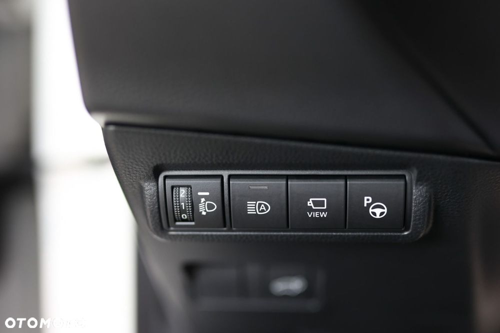Toyota Corolla Cross - 15