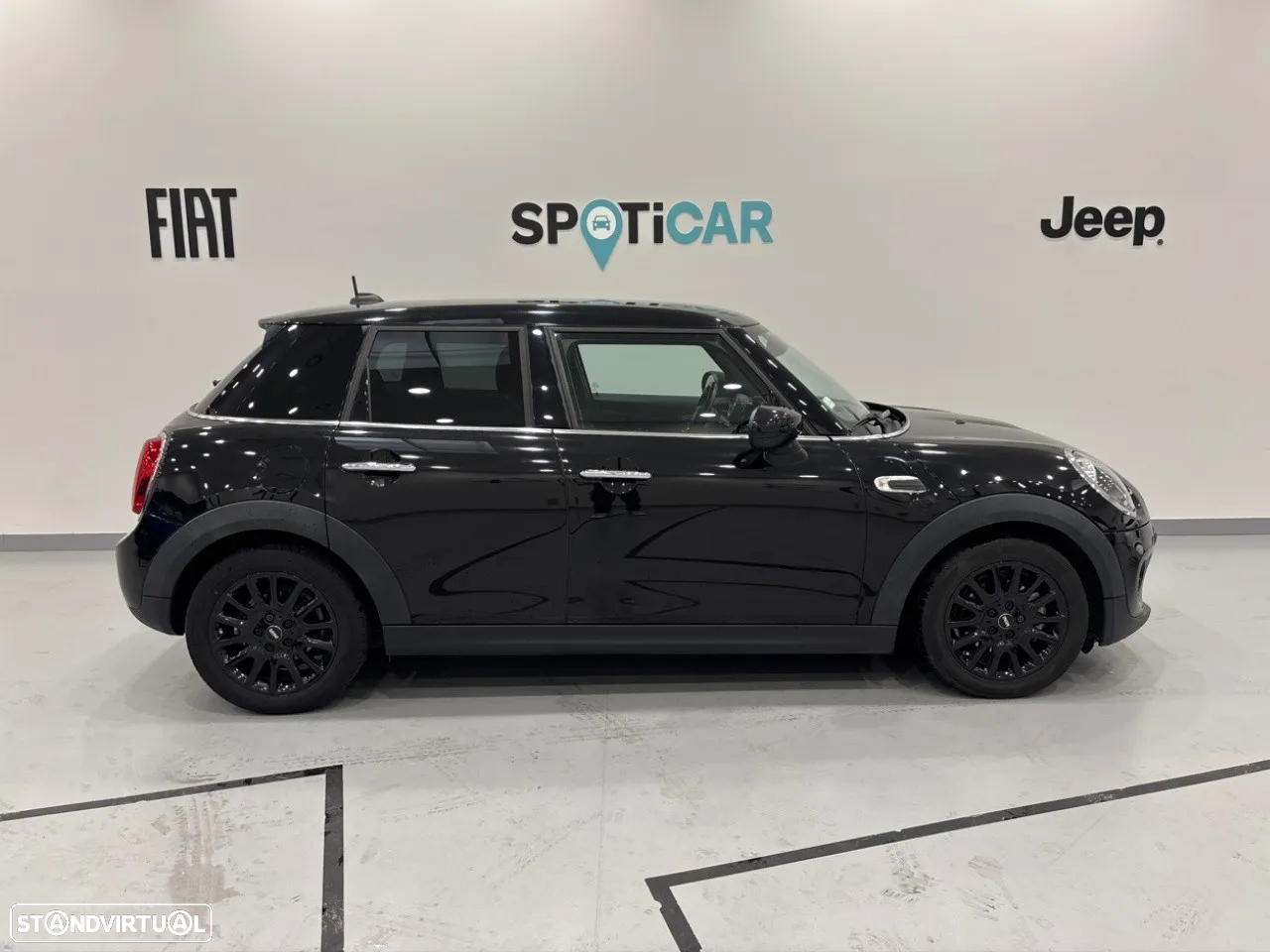 MINI 5 Portas One - 4