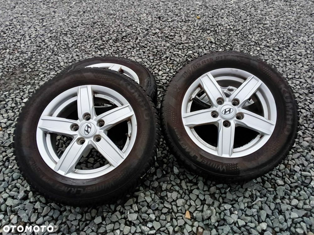 Hyundai ix20 - 35