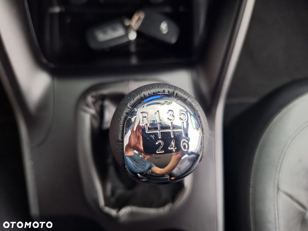 Hyundai ix35 2.0 CRDi 4WD Premium - 26