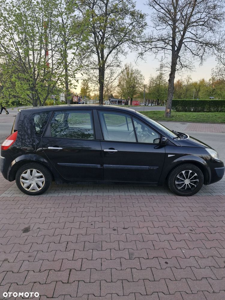 Renault Scenic 1.6 Confort Expression - 2