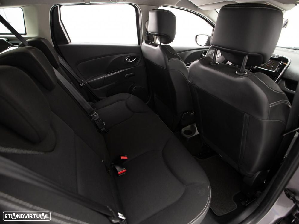 Renault Clio Sport Tourer - 10