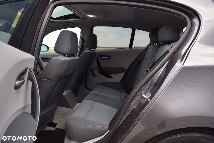 BMW Seria 1 116i - 9