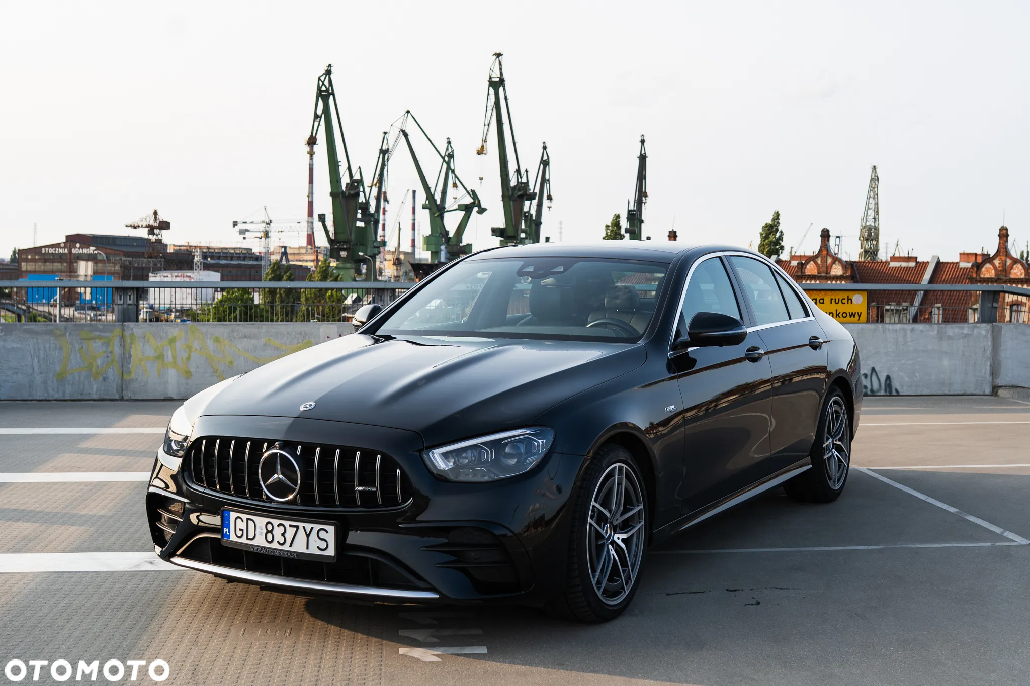 Mercedes-Benz Klasa E AMG 53 4Matic AMG Speedshift 9G-TCT - 2