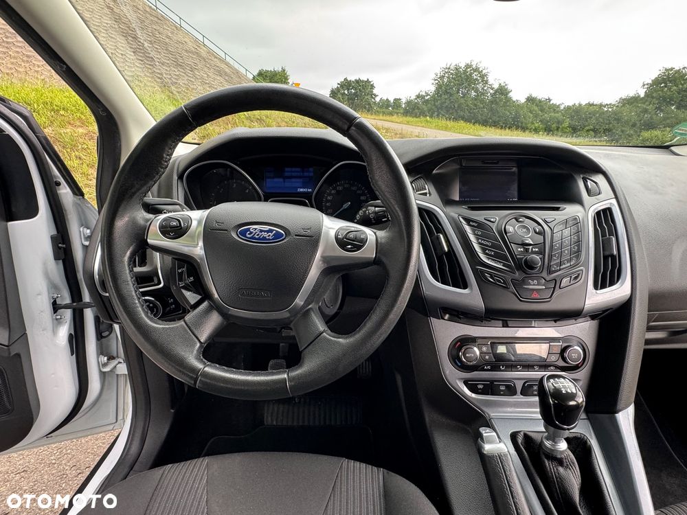 Ford Focus 2.0 TDCi Titanium - 32