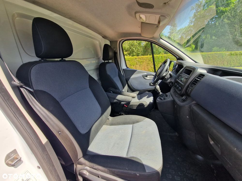 Opel Vivaro - 5