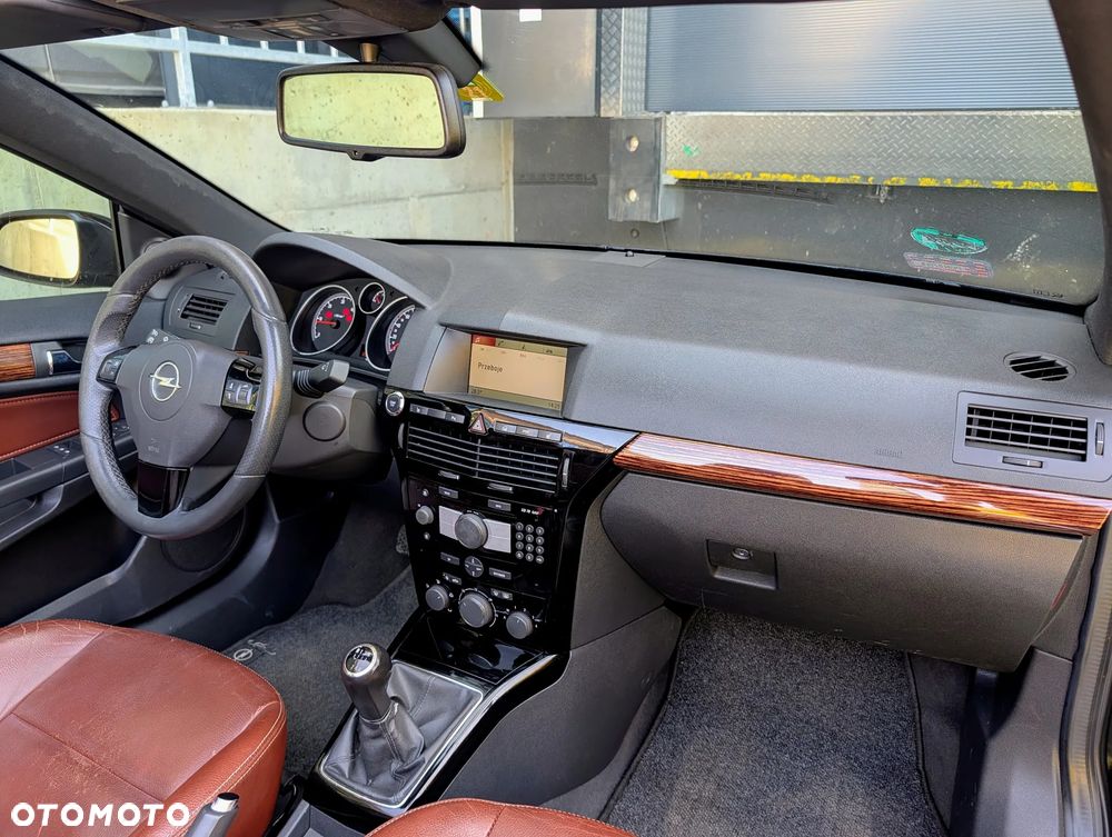 Opel Astra 1.9 CDTI Cosmo - 5