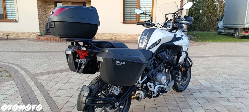 Benelli TRK 502 - 12
