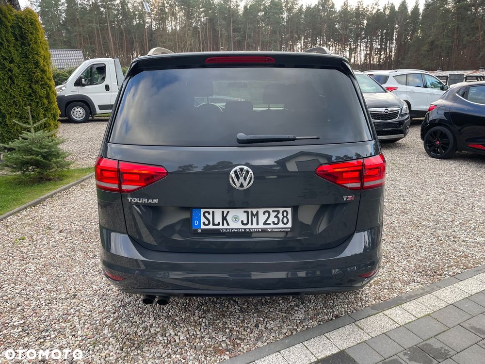 Volkswagen Touran 1.4 TSI BMT Comfortline DSG - 5