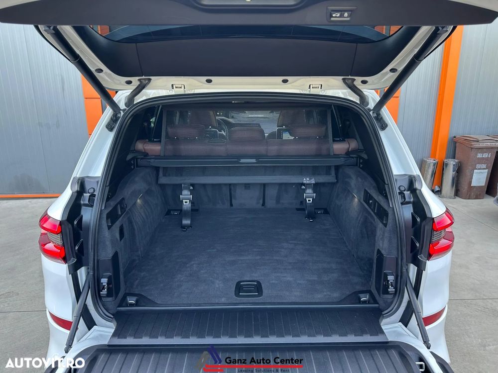 BMW X5 M M50d - 23