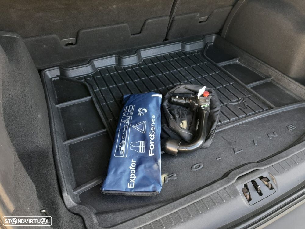 Ford Kuga 2.0 TDCi Titanium 4WD Powershift - 10