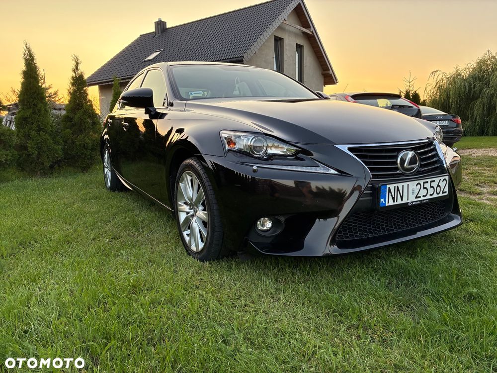 Lexus IS 200t Comfort - 1