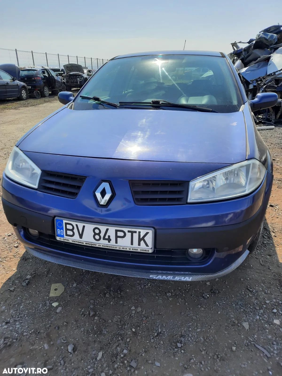 Dezmembrez RENAULT MEGANE 2 - 1