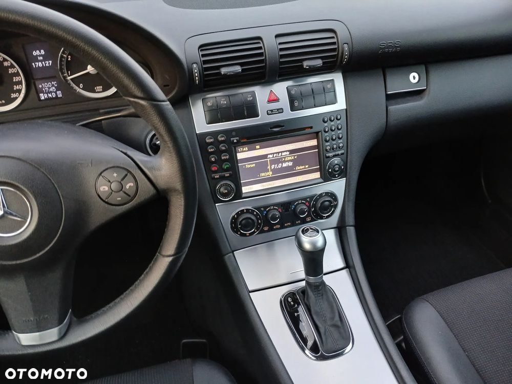 Mercedes-Benz CLC - 27