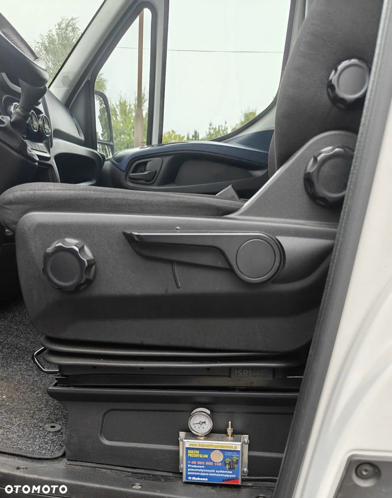 Iveco DAILY POMOC DROGOWA - 12