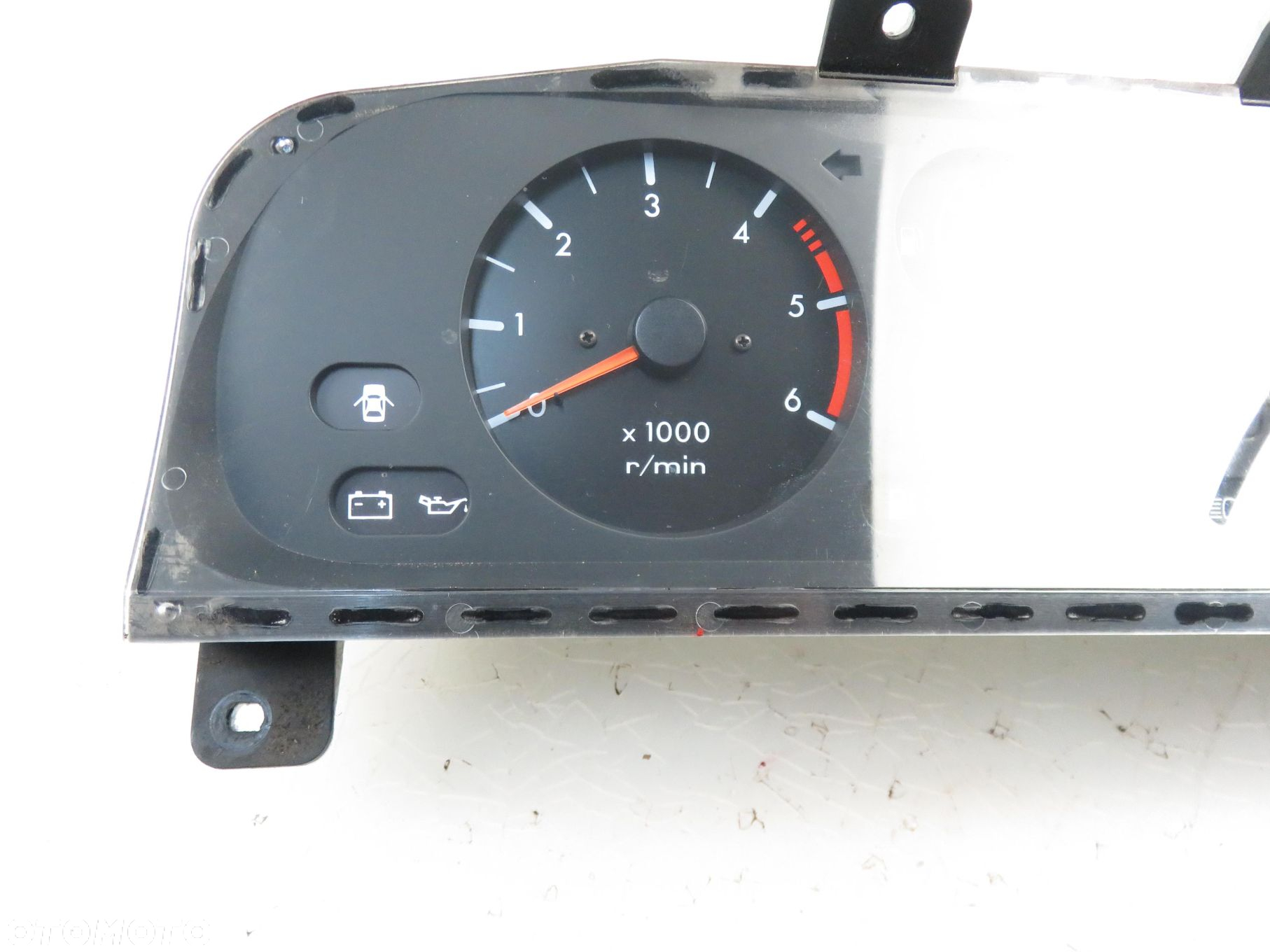 LICZNIK FORD MAVERICK 2.7 TD 34192201 - 5