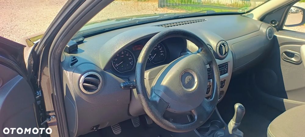 Dacia Sandero Stepway 1.6 - 15