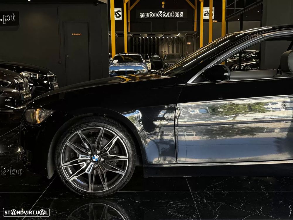 BMW 320 i Cabrio - 12