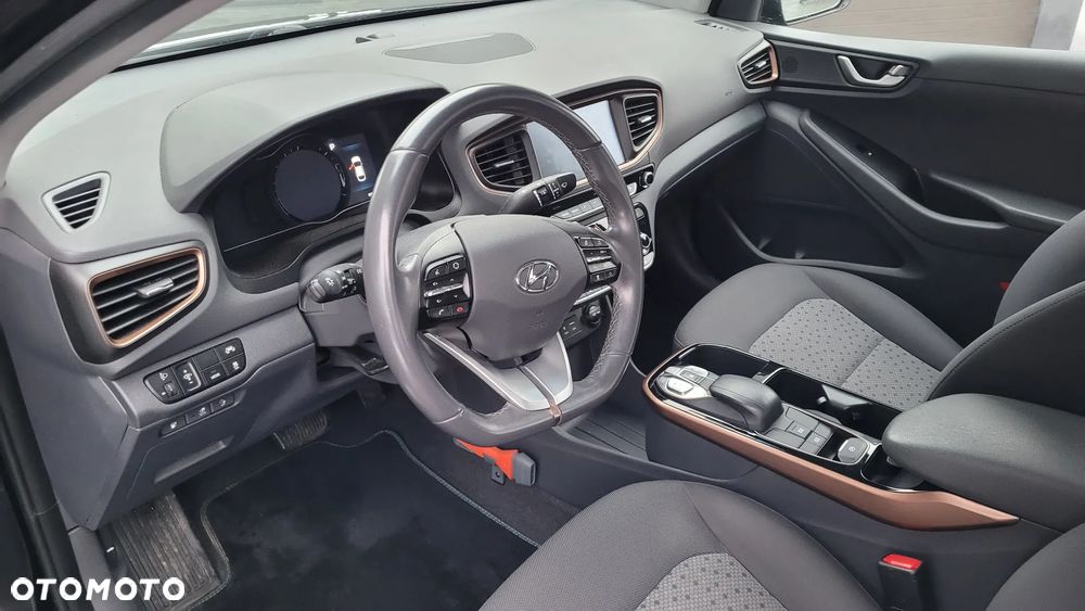 Hyundai IONIQ Premium - 8