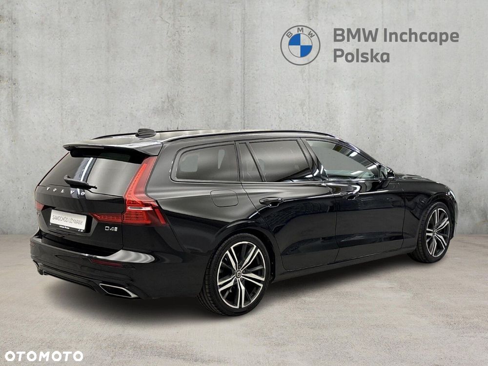 Volvo V60 D4 R-Design - 5