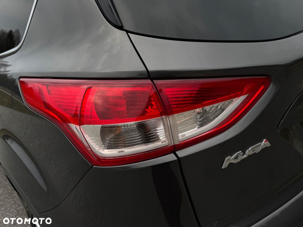 Ford Kuga 2.0 TDCi 4x4 Titanium - 20