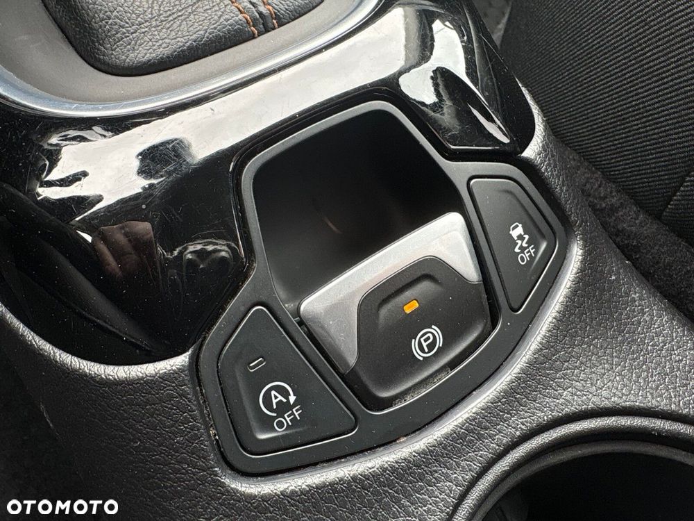 Jeep Compass 1.4 TMair Limited 4WD S&S - 20