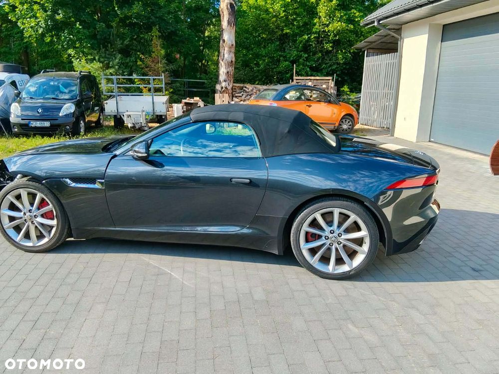 Jaguar F-Type S - 3