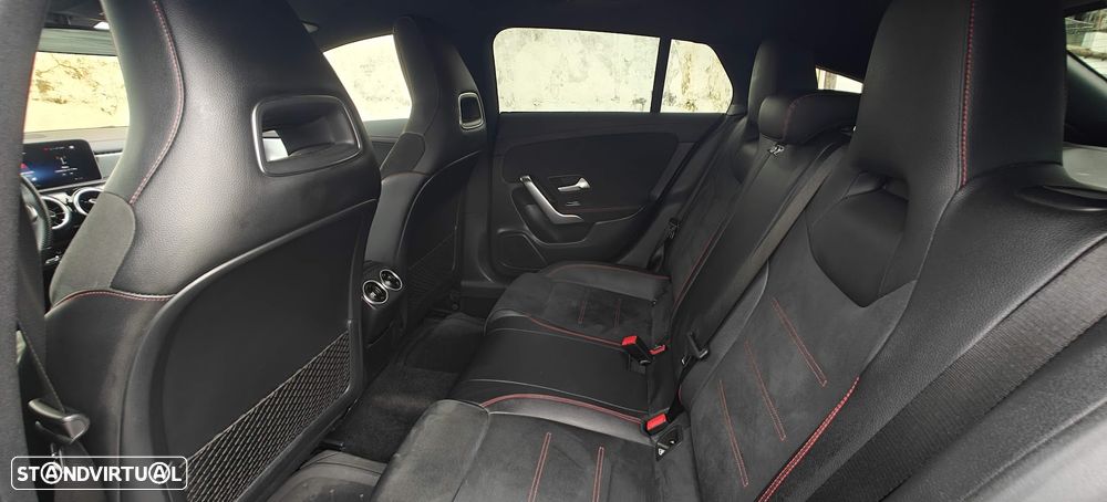 Mercedes-Benz CLA 180 d Shooting Brake AMG Line Aut. - 14