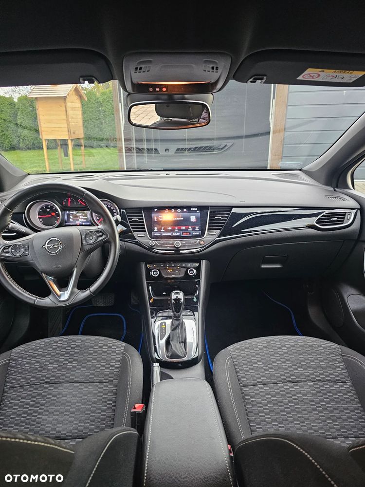 Opel Astra 1.4 T Dynamic S&S - 8