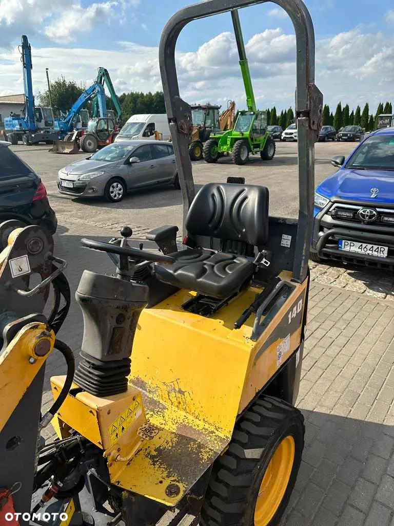 Gehl 140 - 7