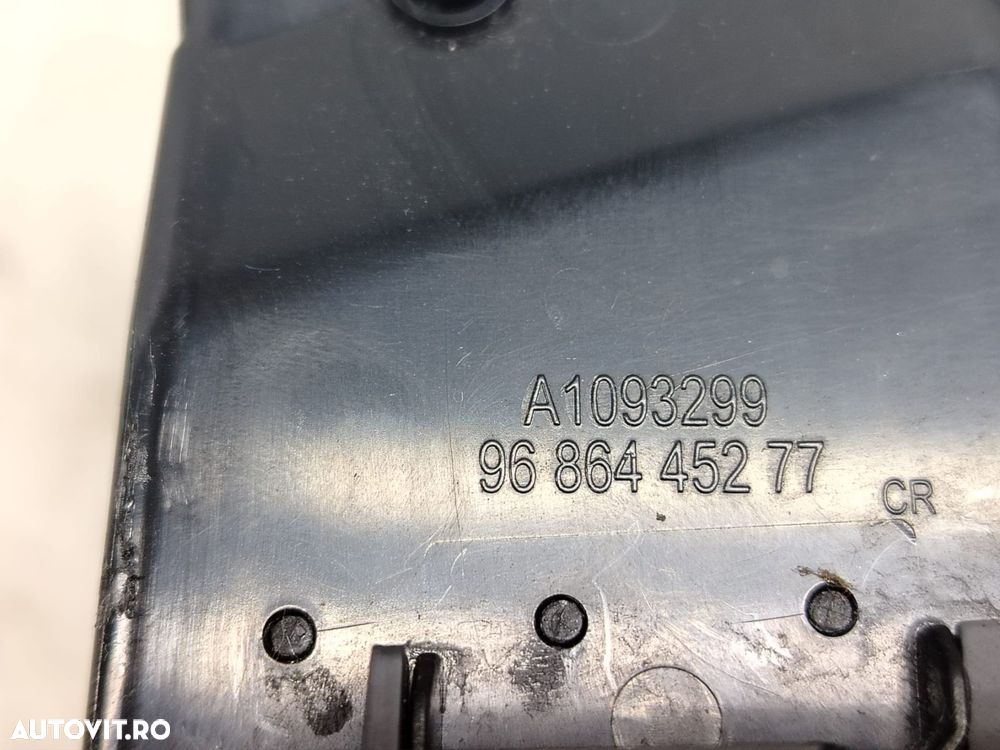 Grila ventilatie bord 9686445277 Peugeot 508 1 [2010 - 2014] 2.0 hdi - 3