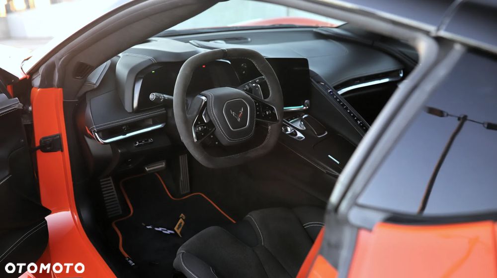Chevrolet Corvette Stingray 3LT 6.2 V8 Automatik - 26