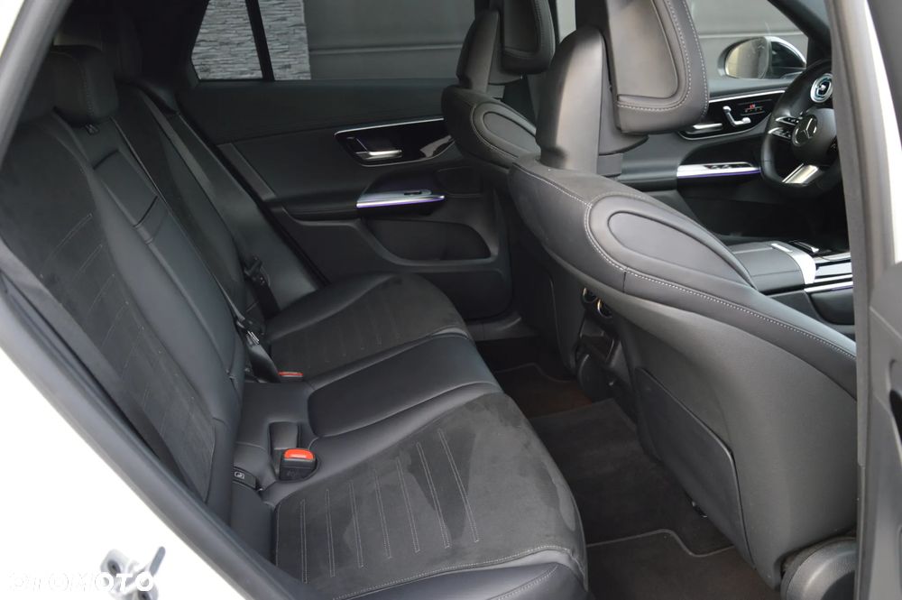 Mercedes-Benz GLC 300 de PHEV 4-Matic AMG Line - 17